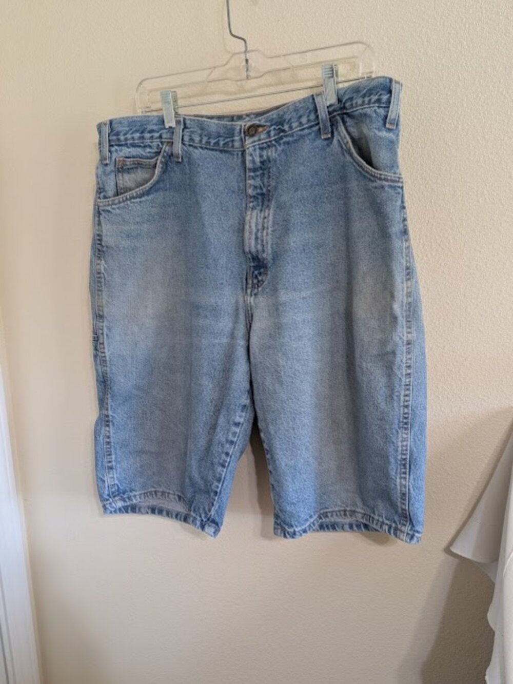 Men’s Shorts - Dickies Men’s Distressed Denim Workwear Utility shorts size 37